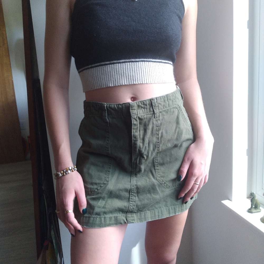 Green denim skirt by Indigo Rein. 100% Cotton. - Picture 1 of 3